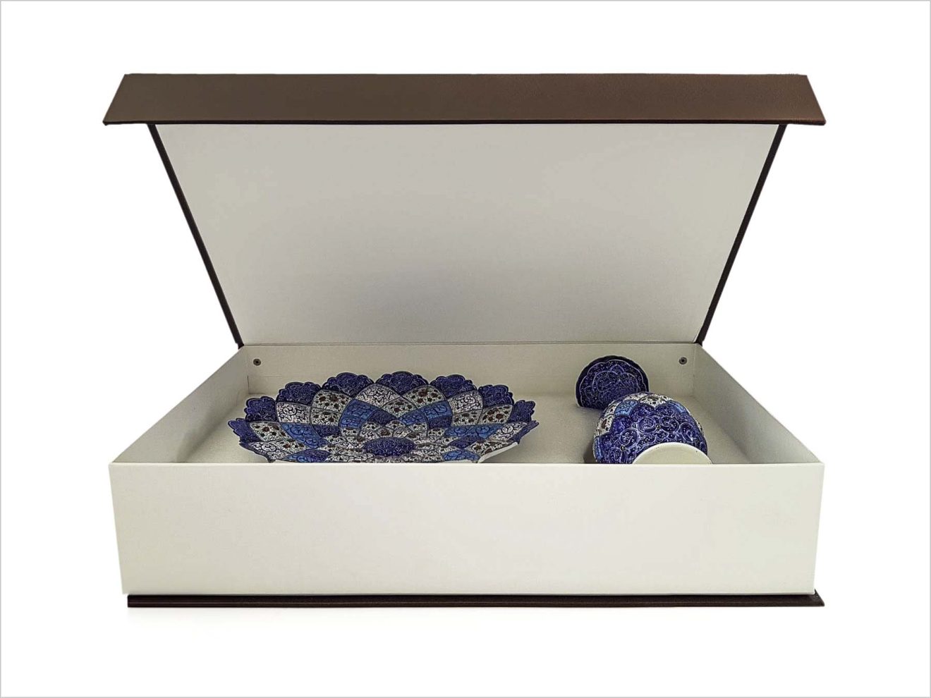 Enameled Vase & Plate in Termeh-Covered Box - Image 4