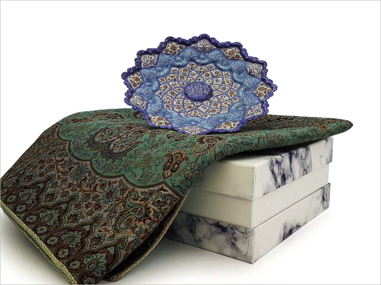 Minakari Plate & Termeh Tablecloth